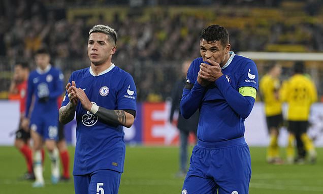 Chelsea's Thiago Silva hits out at 'lack of f**king respect' shown to £107m signing Enzo Fernandez | Daily Mail Online