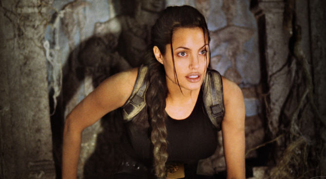 Let's Blog: ANGELINA JOLIE, AN ICON OF BEAUTY