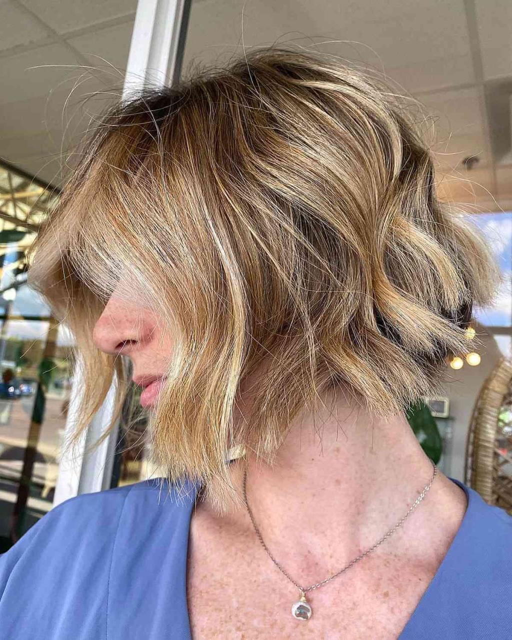 Short blonde wavy hair